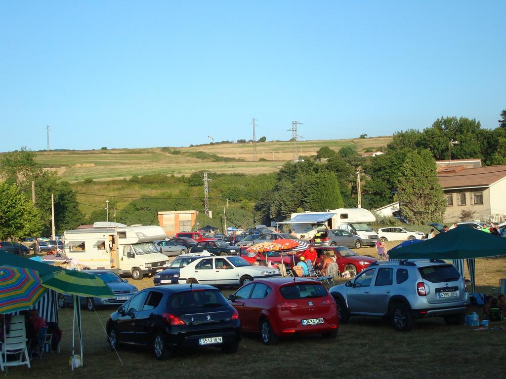 Hotel Brisamar Banugues Exterior photo